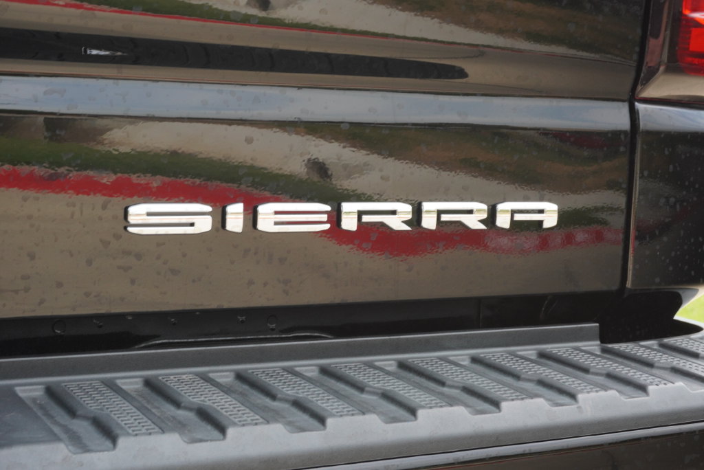 Used 2022 GMC Sierra 1500 Denali AWD/4WD image 10