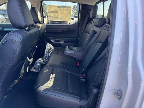 New 2024 Ford Ranger Lariat w/ Trailer Tow Package image 30