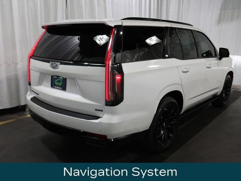 Used 2021 Cadillac Escalade Sport Platinum w/ LPO, ONYX Package AWD/4WD image 3
