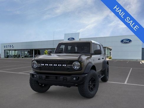 New 2026 Ford Bronco Big Bend w/ Black Diamond Package AWD/4WD image 2