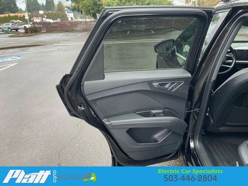 Used 2023 Audi Q4 e-tron Prestige w/ 20" Wheel Package image 39