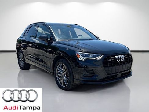 Certified 2023 Audi Q3 2.0T Premium w/ Convenience Package AWD/4WD image 1