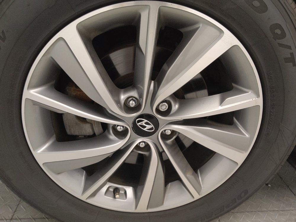 Used 2020 Hyundai Santa Fe SEL w/ Convenience Package FWD image 31