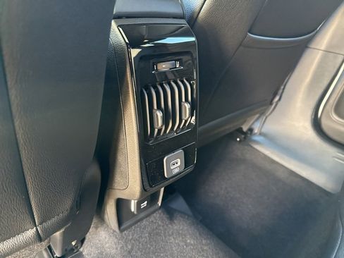 New 2026 Jeep Compass Latitude image 14