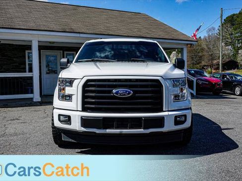 Used 2017 Ford F150 XLT w/ Equipment Group 302A Luxury image 10