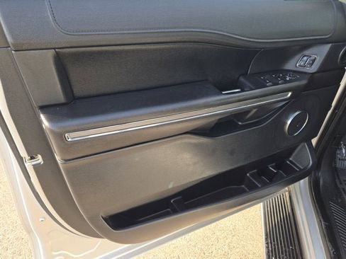 Used 2018 Ford Expedition Max XLT w/ Equipment Group 202A image 19