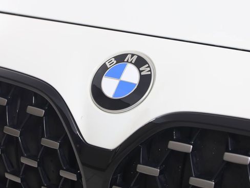 Used 2023 BMW M440i Coupe image 18