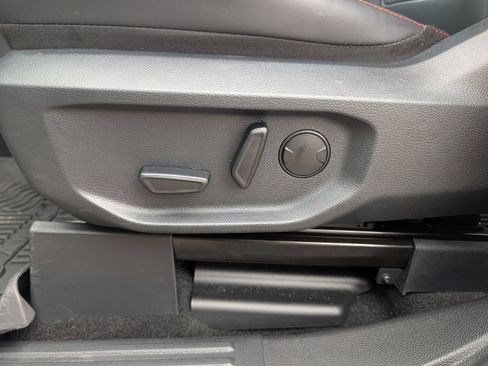 Certified 2025 Ford Ranger Raptor AWD/4WD image 17