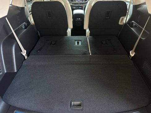 Used 2023 Buick Enclave Essence FWD image 15