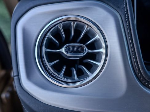 Used 2023 Mercedes-Benz G 550 G 550 w/ Seat Comfort Package image 9