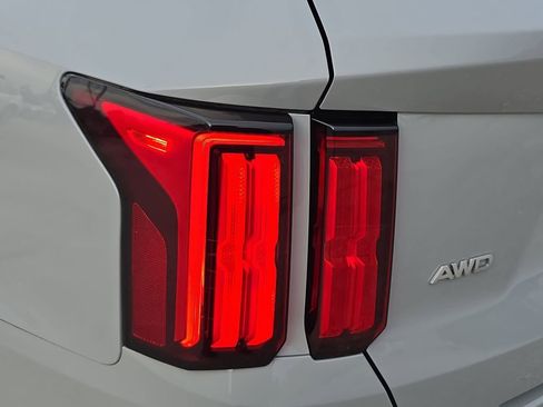 Used 2022 Kia Sorento SX image 31