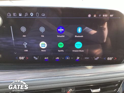 Used 2025 Chevrolet Tahoe LT AWD/4WD image 18