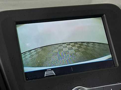 Used 2019 Chevrolet Equinox LT FWD image 22