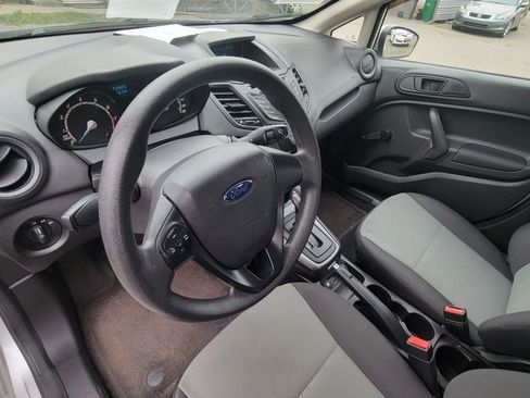 Used 2016 Ford Fiesta S image 9