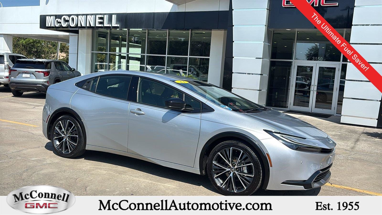Used 2023 Toyota Prius XLE FWD image 1