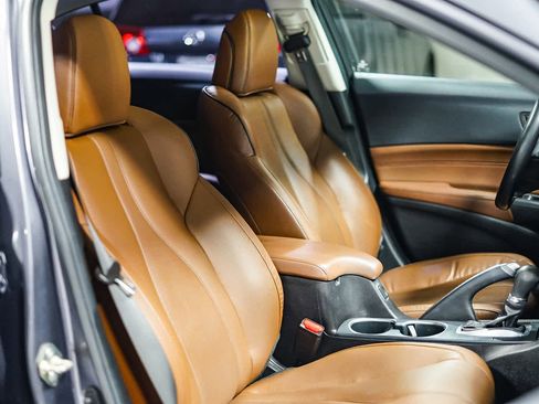 Used 2020 Acura ILX w/ Premium Package image 17