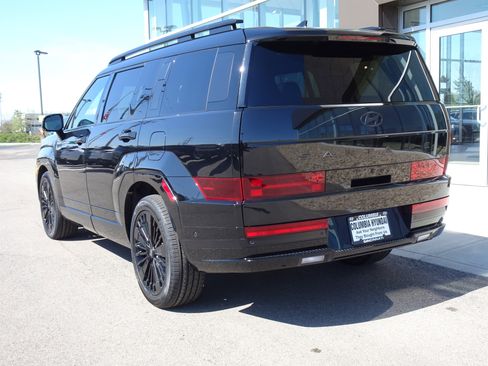 Used 2024 Hyundai Santa Fe Calligraphy image 3