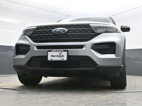 Used 2021 Ford Explorer 4WD image 32
