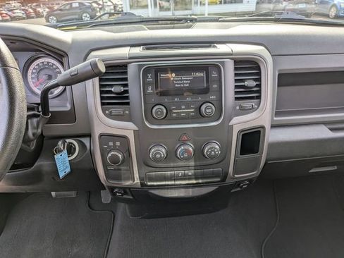 Used 2017 RAM 1500 ST w/ SXT Appearance Group AWD/4WD image 16