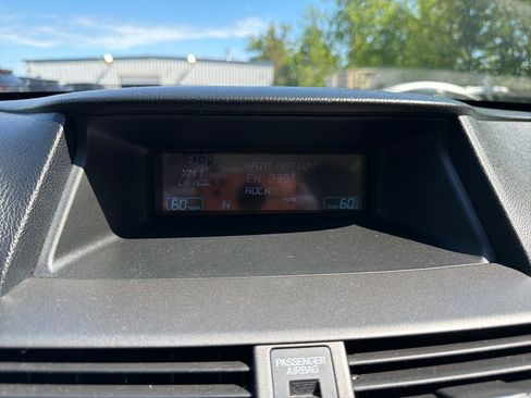 Used 2012 Honda Accord EX-L image 10