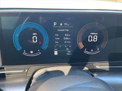 New 2026 Hyundai Kona SE image 12