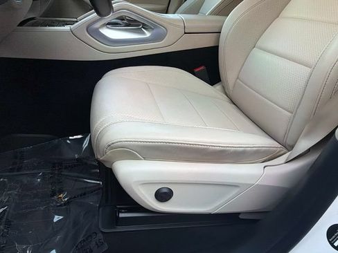 Used 2021 Mercedes-Benz GLE 350 4MATIC image 20