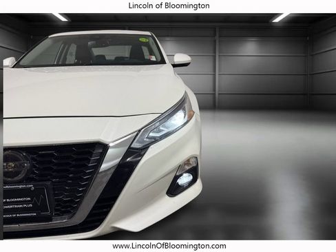 Used 2020 Nissan Altima 2.5 Platinum image 15