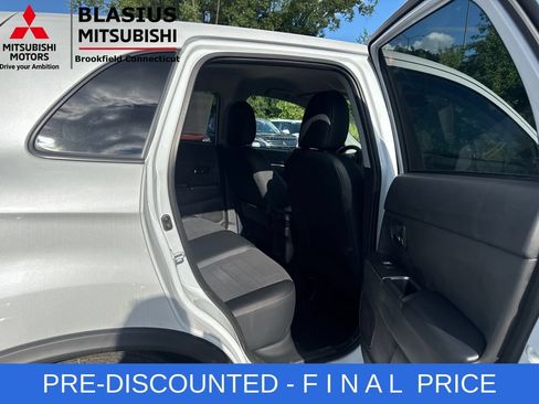Used 2025 Mitsubishi Outlander Sport SE AWD/4WD image 26