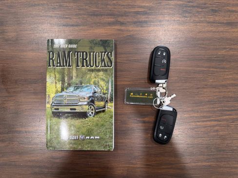Used 2017 RAM 1500 Laramie w/ Convenience Group AWD/4WD image 22