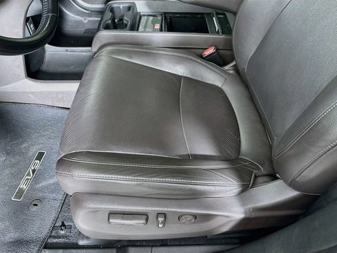 Used 2018 Honda Odyssey Elite image 24