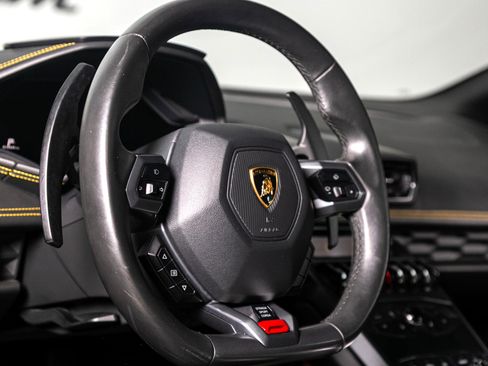 Used 2015 Lamborghini Huracan LP 610-4 image 74