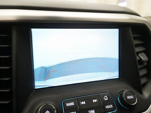 Used 2018 GMC Acadia SLE w/ Driver Alert Package I image 20