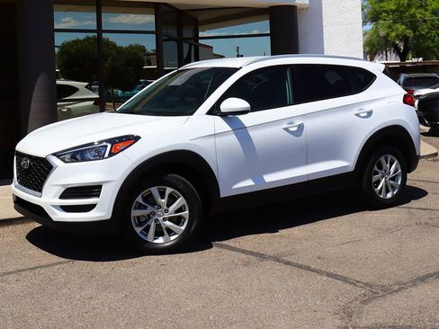Used 2021 Hyundai Tucson Value FWD image 3
