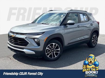 Used 2024 Chevrolet TrailBlazer LT w/ LT Cold Weather Package