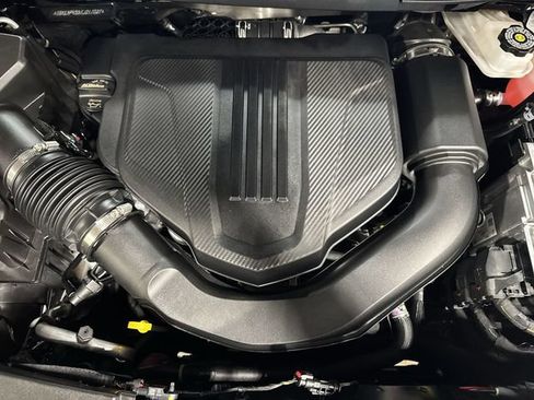 New 2026 GMC Acadia AT4 w/ Luxury Package AWD/4WD image 33