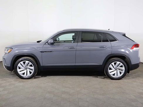Used 2023 Volkswagen Atlas Cross Sport SE w/ Panoramic Sunroof Package image 17