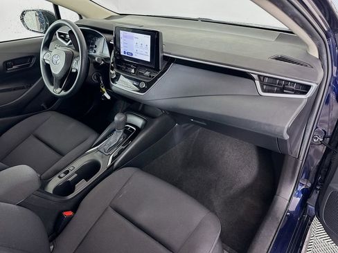 Used 2024 Toyota Corolla LE image 27