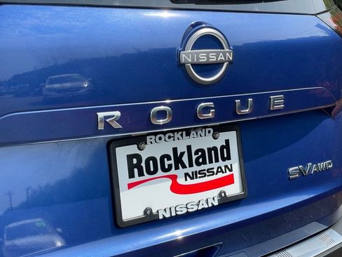 Certified 2023 Nissan Rogue SV AWD/4WD image 34
