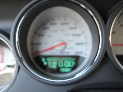 Used 2008 Dodge Challenger SRT8 image 28