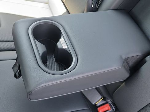New 2026 Hyundai Elantra SEL Sport FWD image 23