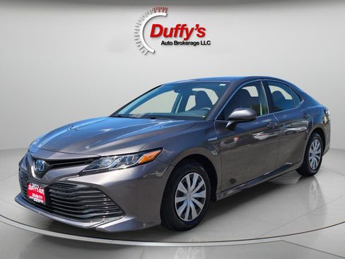 Used 2020 Toyota Camry LE FWD image 15