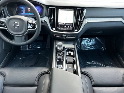 New 2026 Volvo V60 B5 Cross Country Ultra w/ Climate Package AWD/4WD image 12
