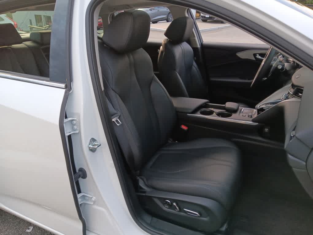 Used 2023 Acura TLX FWD image 18