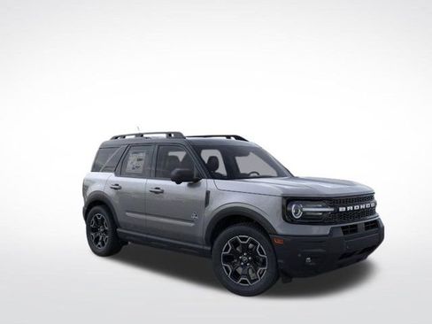 New 2025 Ford Bronco Sport Outer Banks w/ Outer Banks Tech Package+ AWD/4WD image 9