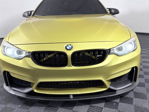 Used 2018 BMW M4 Coupe RWD image 9