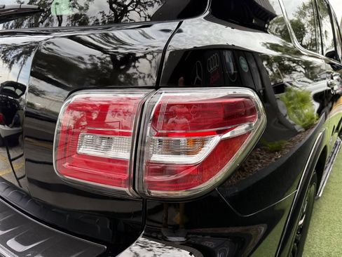 Used 2018 Nissan Armada SV w/ Driver Package RWD image 12
