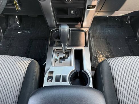Used 2016 Toyota 4Runner SR5 RWD image 15