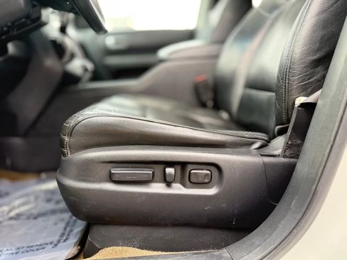 Used 2015 Honda Pilot Touring image 8