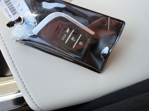 Used 2025 Acura ADX A-Spec image 36