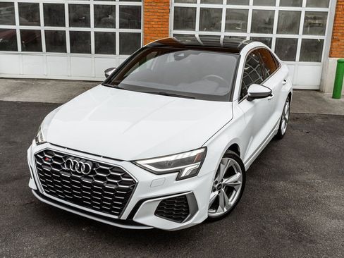 Used 2022 Audi S3 Premium image 2
